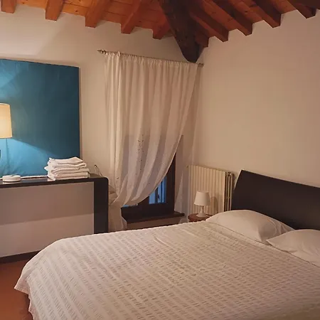 La Finestra Sul Civico Cinque Apartment *