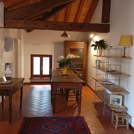 La Finestra Sul Civico Cinque Apartment
